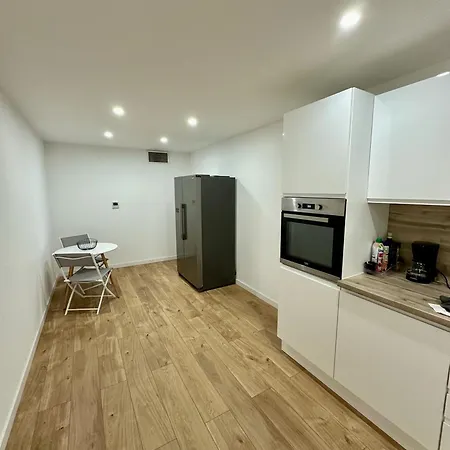 Διαμέρισμα Grand T4 De 118m2 Proche Tram, Terrasse A Seulement 25 Mn Des Plages *